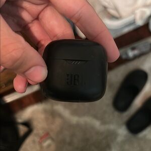 JBL on the go air pods